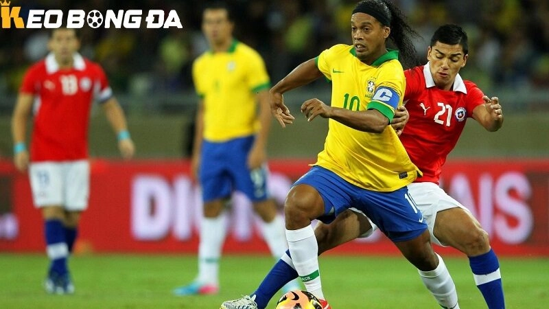 Ronaldinho là một phần không thể thiếu trong “thế hệ vàng Brazil” đầu những năm 2000